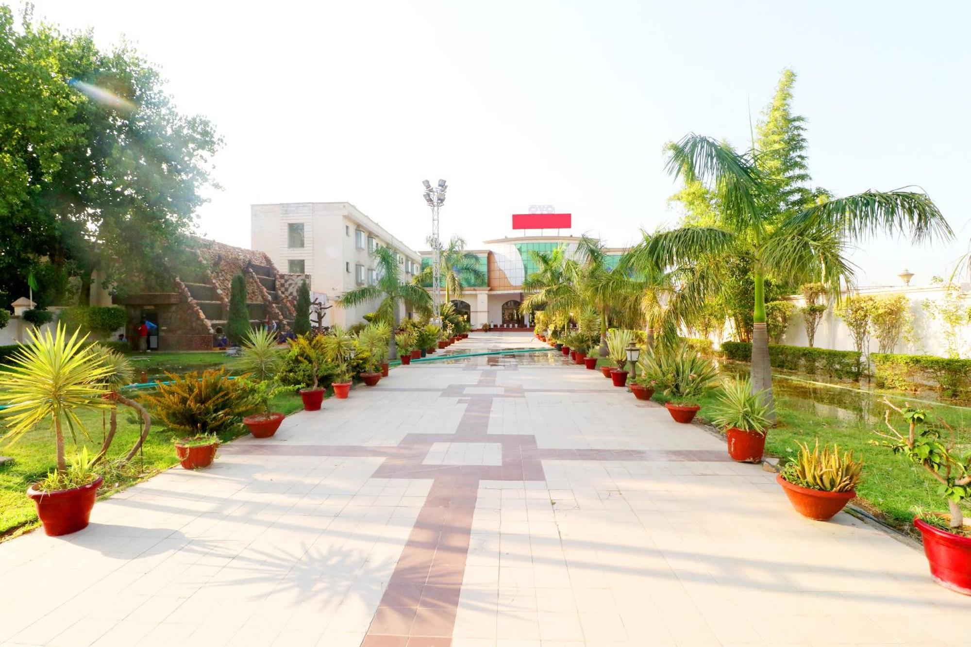 Hotel O Sangam Resort Shahpur  Екстер'єр фото